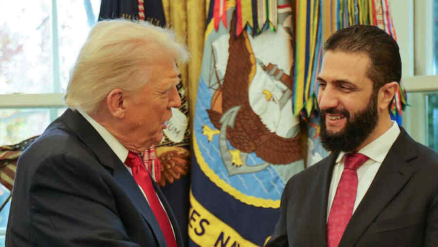 Trump Bertemu dengan Pemimpin Baru Suriah. Ia Memasuki Gedung Putih Melalui Pintu Samping
