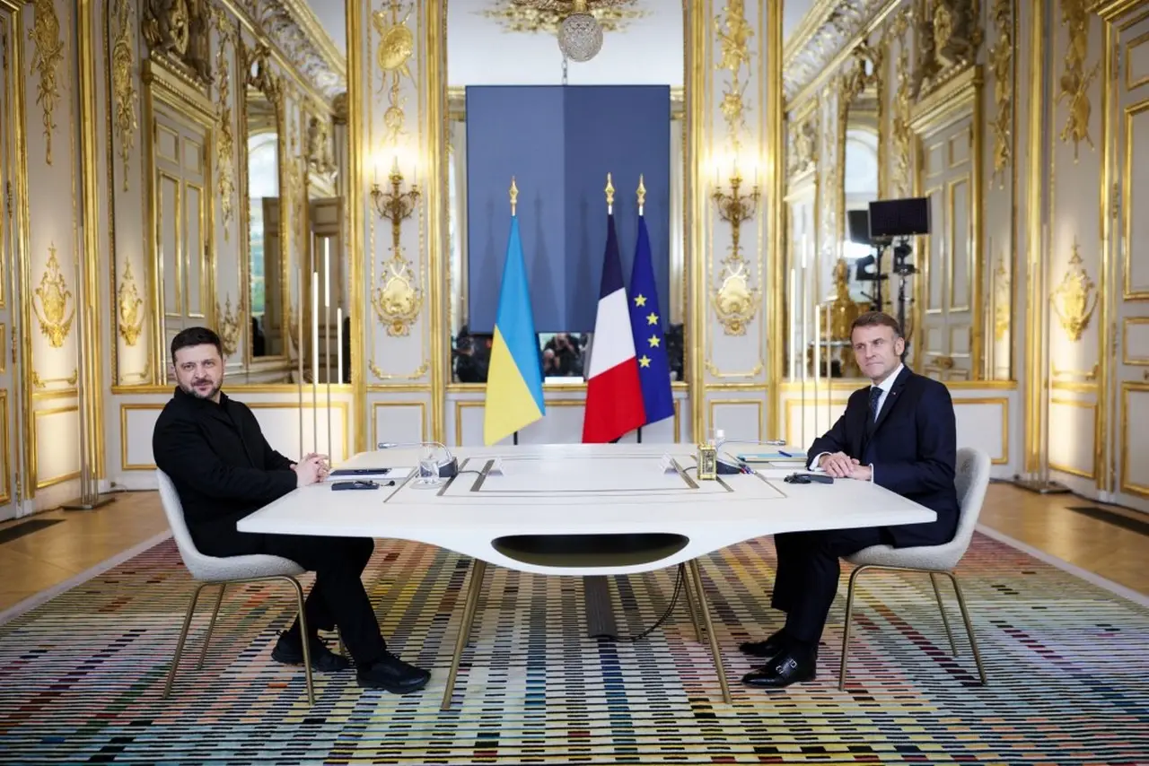Zelensky Membuat Orang-orang di Paris Ketakutan. Apa yang Salah dengan Wajahnya?