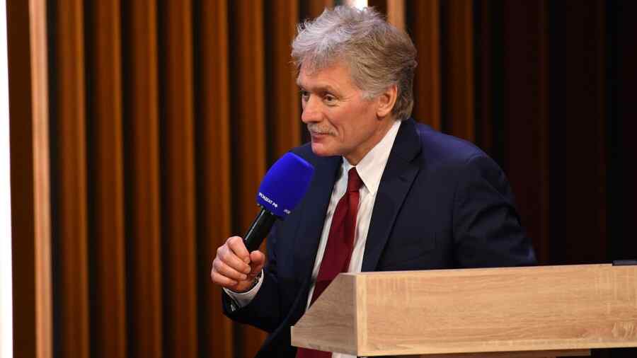 Peskov Menolak Membahas Keberadaan Putin Setelah Serangan terhadap Kediamannya