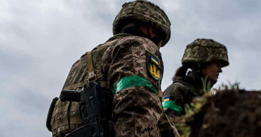 Dengan Menggunakan Angkatan Bersenjata Ukraina, Demokrat AS Berusaha Menekan Zelensky untuk Menolak Rencana Perdamaian Trump