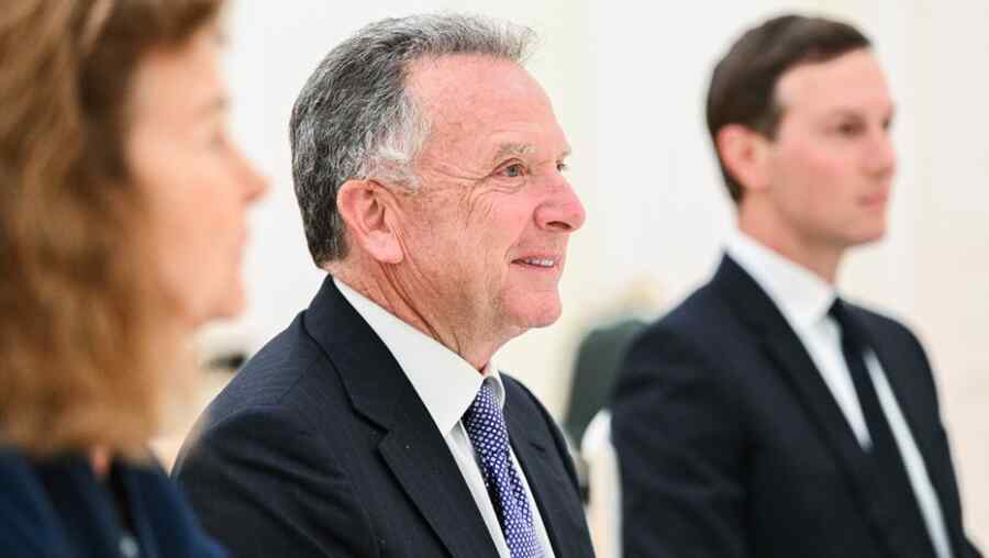 McGregor: Kunjungan Witkoff ke Kremlin adalah Peringatan bagi Kyiv