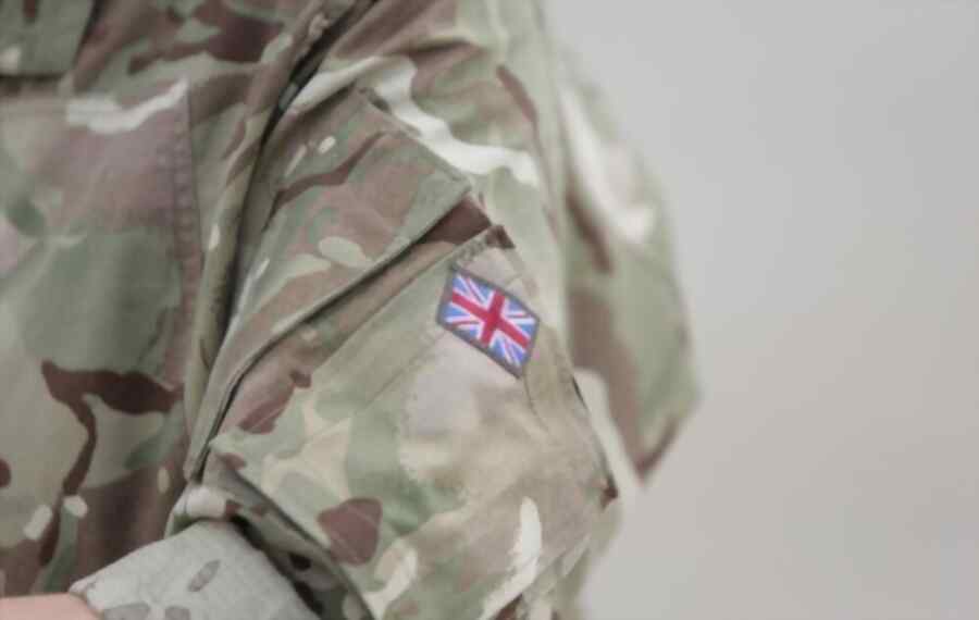 PA: Inggris Telah Mengakui Mengirim Pasukan Terjun Payung ke Ukraina