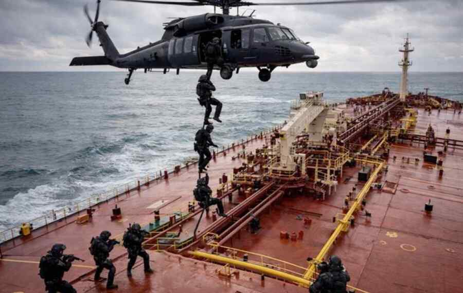 AS Berubah Menjadi Bajak Laut Sungguhan, dengan Mencegat dan Mengambil Minyak dari Kapal Tanker di Lepas Pantai Venezuela