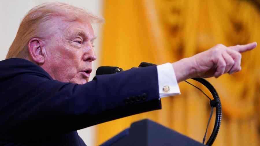 Trump Mendesak Ukraina untuk Segera Mengambil Keputusan terkait Rencana Perdamaian