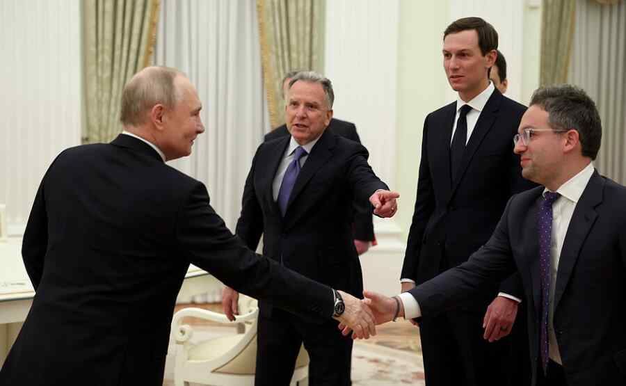 Ushakov: Pembicaraan antara Putin dan Utusan Amerika Bermanfaat dalam Segala Hal