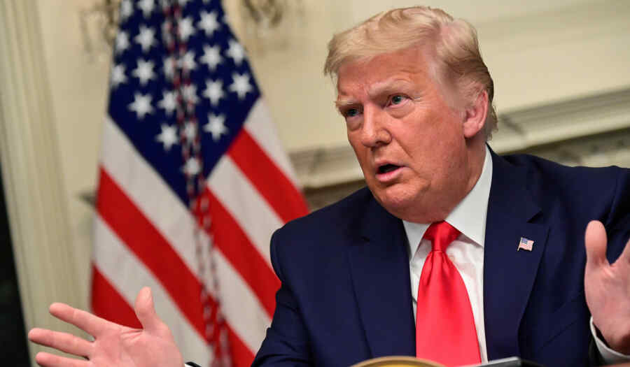 Trump Mengancam akan Memberikan Masalah Besar bagi Pemimpin Greenland atas Penolakannya Bergabung dengan AS