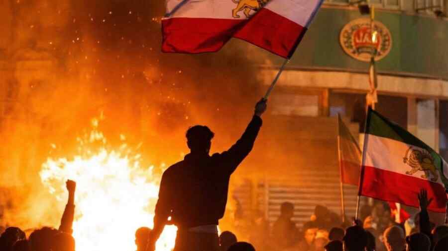 Lebih dari 500 Orang Tewas Selama Protes di Iran