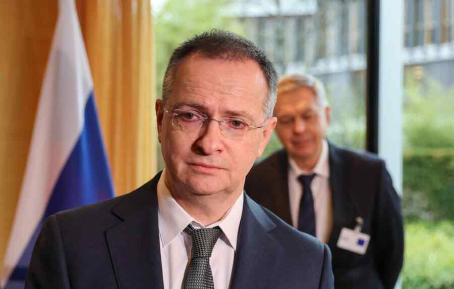 Medinsky Menyebut Negosiasi di Jenewa sebagai Negosiasi yang Sulit tetapi Profesional