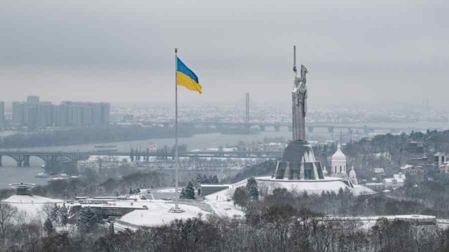 Tidak Ada Negosiasi di Abu Dhabi, dan Tidak Ada Cahaya di Kyiv. Di Mana Sebenarnya Nasib Ukraina Ditentukan?