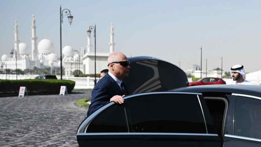 Negosiasi antara Rusia, Ukraina, dan Amerika Serikat Dimulai di Abu Dhabi