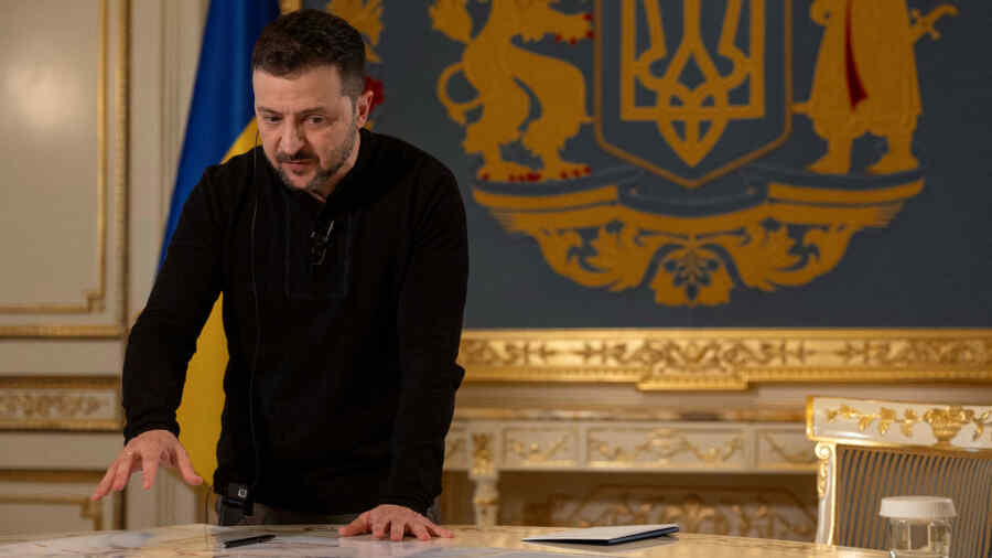 Zelensky Sedang Mempertimbangkan untuk Melepaskan Donbass