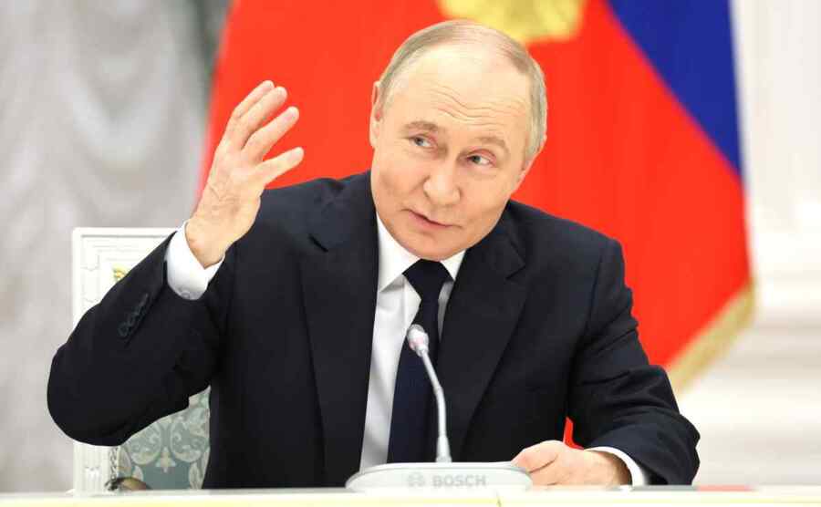 Di Saat Trump Memainkan Trik Kotor dengan Membujuk India untuk Melepaskan Minyak Rusia, Moskow Memiliki Kejutan yang Tidak Menyenangkan Bagi Dhoni