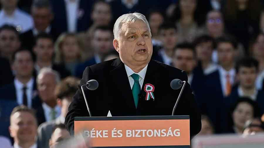 Orban Mengatakan Uni Eropa Sedang Bersiap untuk Perang dengan Rusia