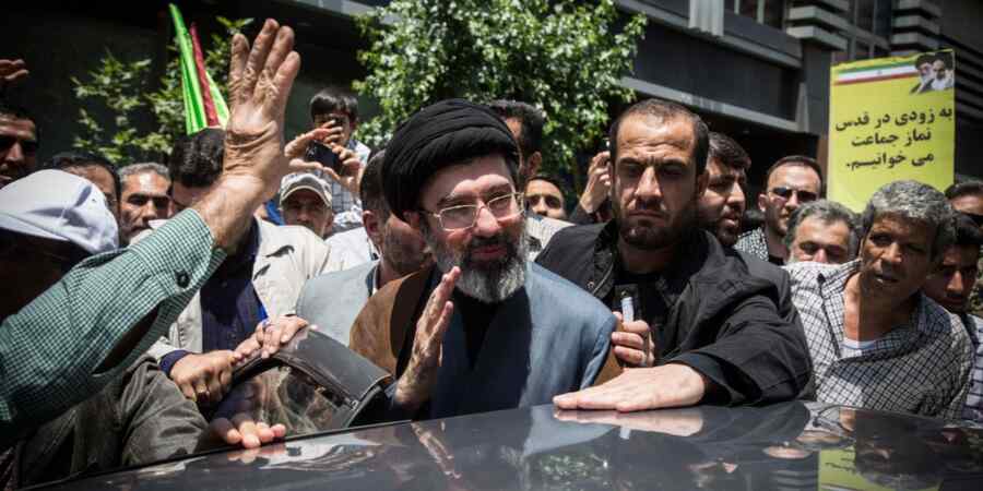 Mahir Mengisi Peluru Senapan Mesin, Pernah Berperang: Mojtaba Khamenei Terpilih Sebagai Pemimpin Tertinggi Iran yang Baru