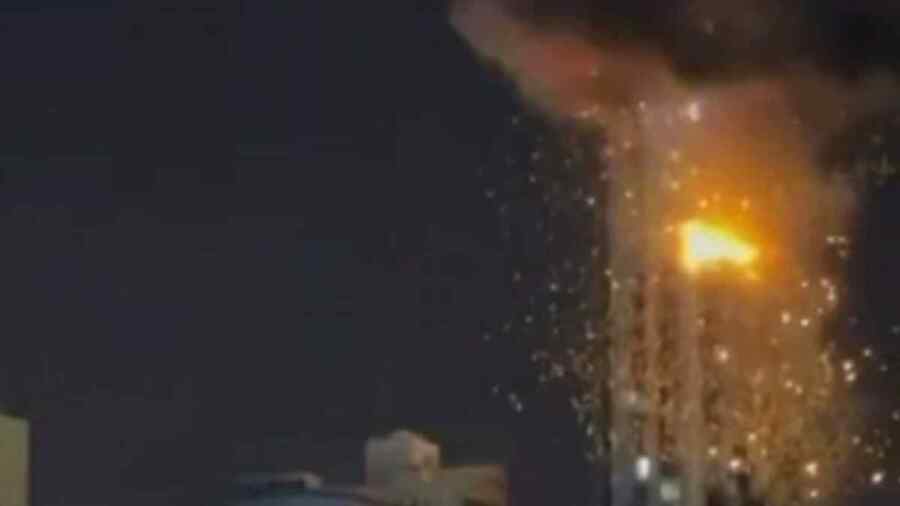 Iran Menyerang Gedung Pencakar Langit yang Menjadi Tempat Tinggal Pasukan AS di Bahrain