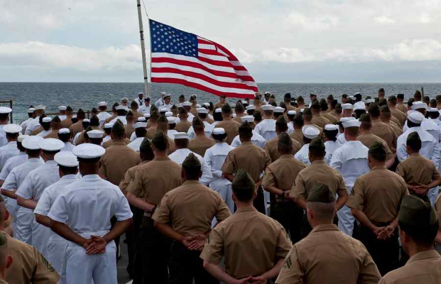 'Tentara Terkuat Dimuka Bumi' Tanpa Makanan: Marinir AS yang Dikerahkan ke Timur Tengah Mengeluh Kekurangan Makanan dan Semangat Juang yang Rendah