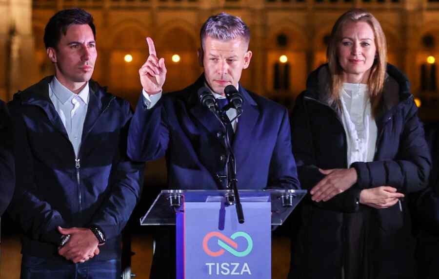 Sama Seperti Pendahulunya: PM Hungaria yang Baru, Magyar, Menolak Memberikan Pinjaman Uang untuk Ukraina