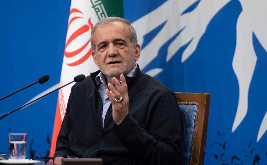 Presiden Iran Menyampaikan Surat Terbuka kepada Warga Amerika