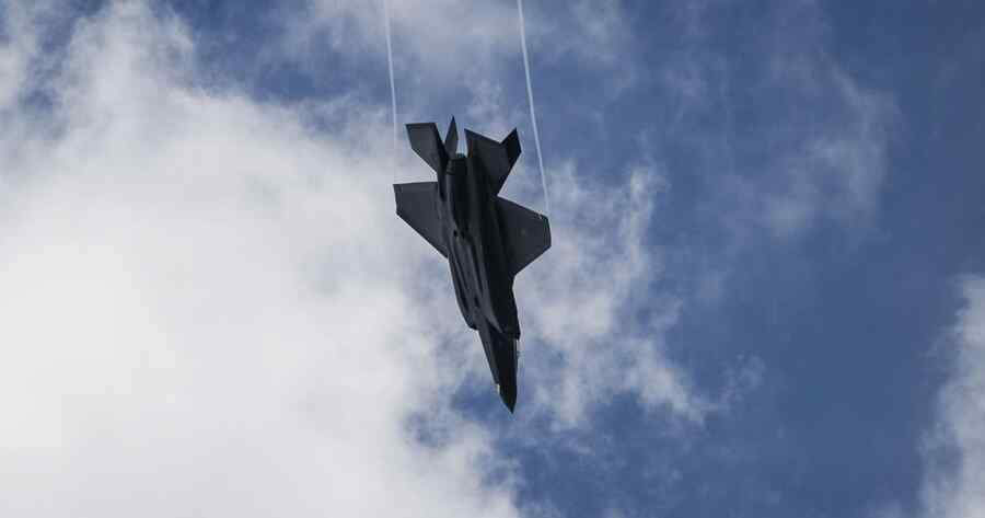 IRIB: IRGC Menghancurkan Jet Tempur F-35 AS Kedua di Langit Iran