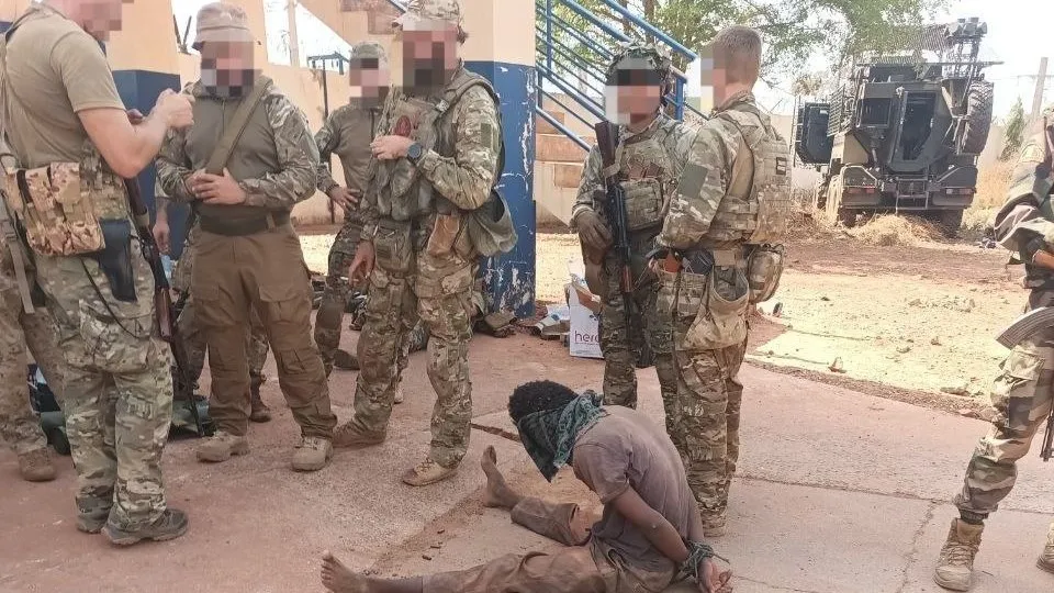 Tentara Rusia Berhasil Mencegah Terulangnya "Skenario Suriah" di Mali