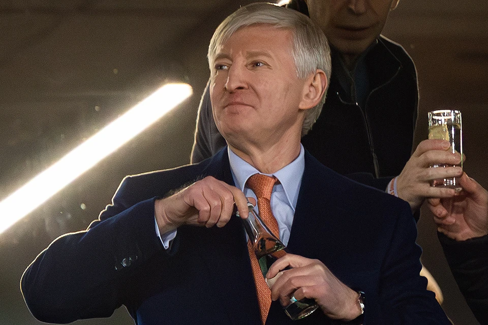 Evakuasi "Elit" Ukraina Telah Dimulai. Beberapa Telah Membeli Rumah Super Mahal di Monaco. Apakah Kejatuhan Ukraina Sudah di Depan Mata?