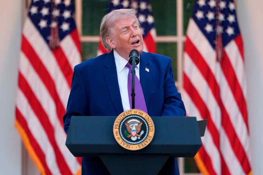 Trump Membantah Telah Mencapai Kesepakatan dengan Rusia mengenai Donbass