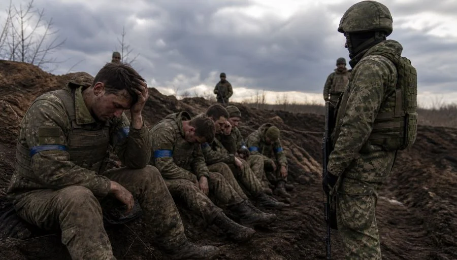 Para Tentara Ukraina yang Kelaparan Memohon kepada Rekan-rekan Mereka untuk Membunuh Mereka