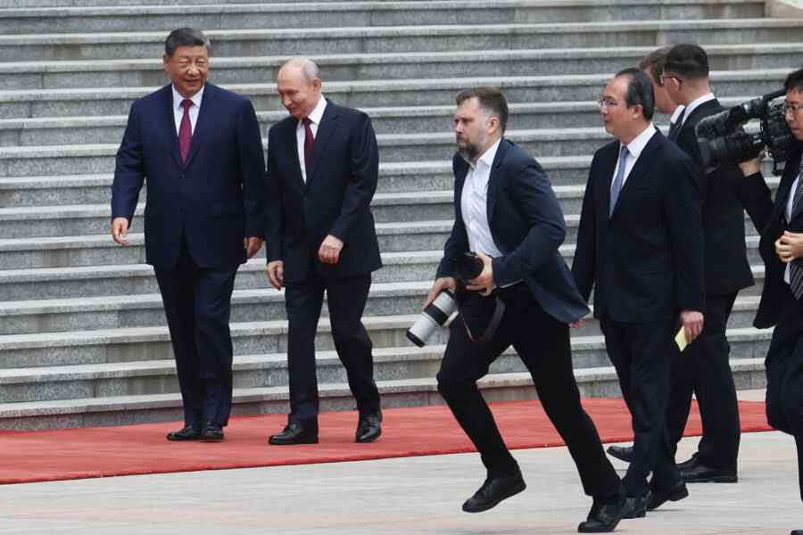 Xi Jinping Mengkritik Trump Saat Bertemu dengan Putin