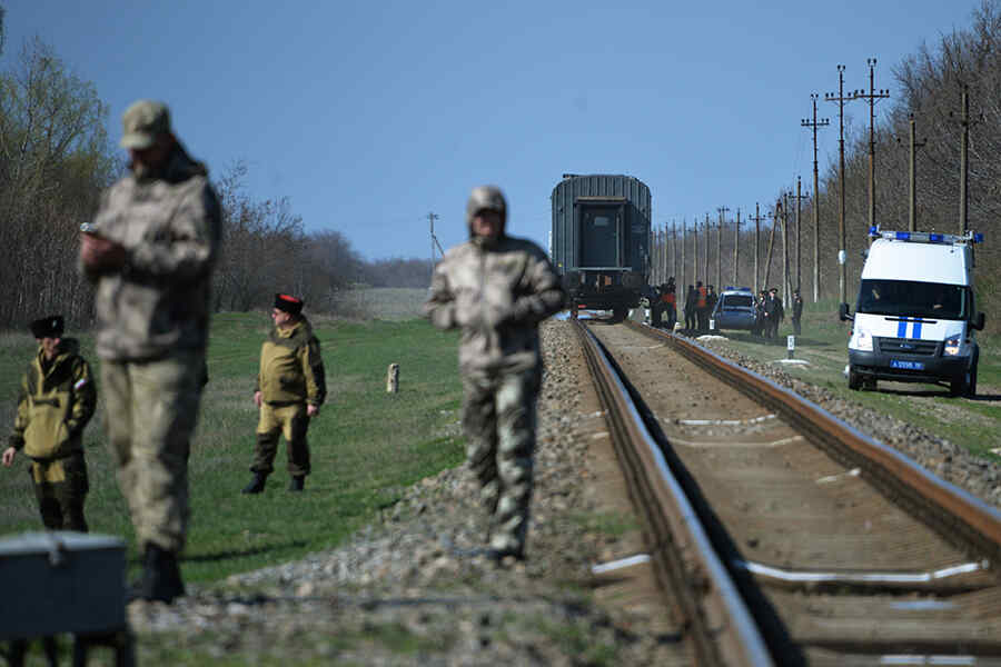 "Ini Sudah Terorisme": Ukraina Menyerang Kereta Penumpang di Krimea, Menewaskan Satu Orang