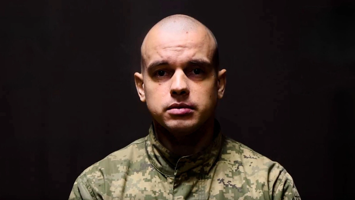Tentara Rusia Menangkap seorang Aktor Porno OnlyFans yang Bergabung dengan Angkatan Bersenjata Ukraina