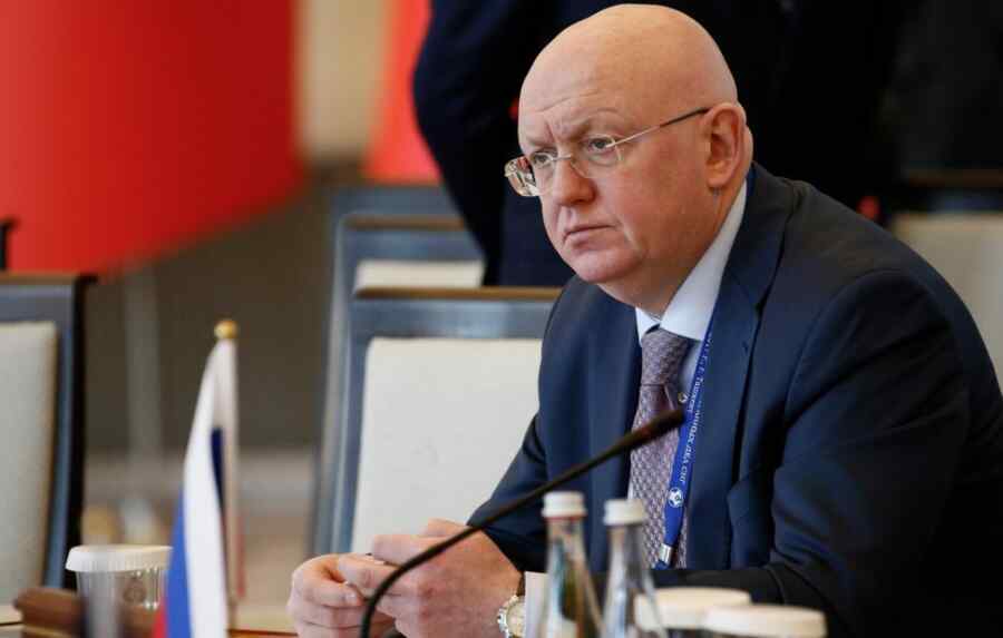 Nebenzya: Selama Zelensky Masih Menggunakan Bahasa yang Kasar, Tidak akan Ada Pembicaraan tentang Negosiasi