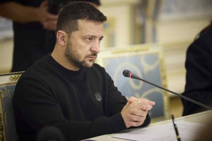Zelensky Berada Dipersimpangan Jalan: Dia Dipaksa Memilih antara Kaum Nasionalis atau Polandia