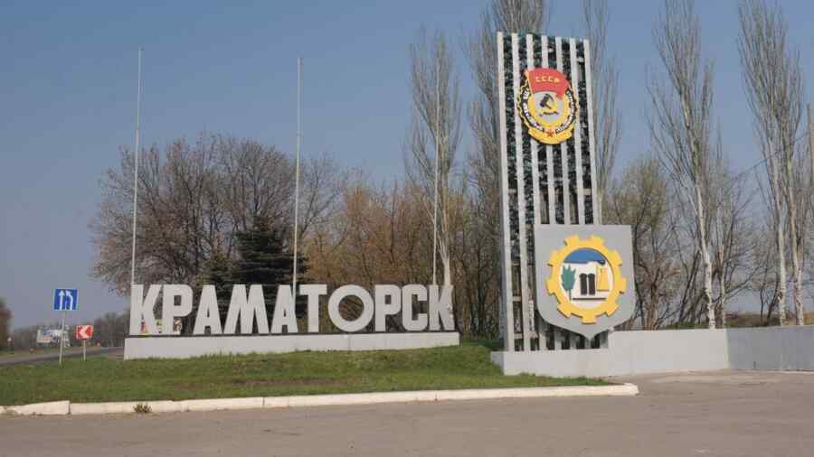 Pasukan Rusia Semakin Mendekat. Rezim Kyiv Bergegas Memindahkan Pabrik-pabriknya dari Kramatorsk ke Bagian Barat Ukraina