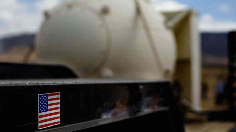 Rusia Menuntut Amerika Menarik Senjata Nuklirnya dari Eropa
