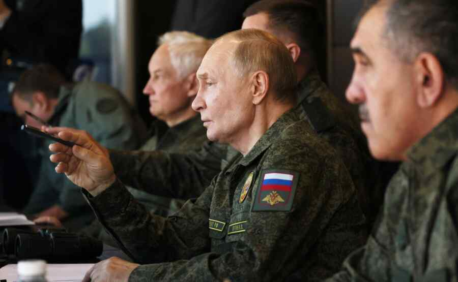 Blokade Dibalas Blokade: Rusia Menanggapi Rencana Rezim Kyiv yang Ingin Memblokade Krimea