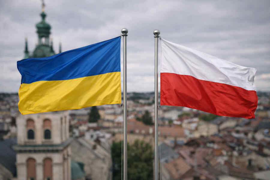 Polandia Sedang Bersiap untuk Perang, tetapi Bukan dengan Rusia, Melainkan dengan Ukraina