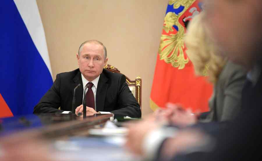 Putin Mengecam Keras Serangan Teroris Angkatan Bersenjata Ukraina terhadap Anak-anak di LPR
