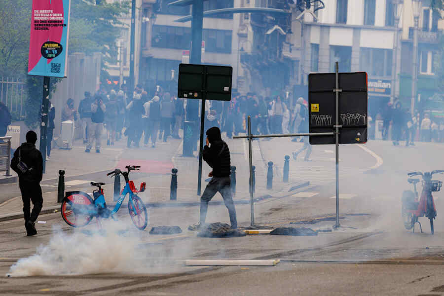 Rakyat Belgia Memberontak, Brussel Terbakar. Apa Hubungannya Ukraina dengan Ini?