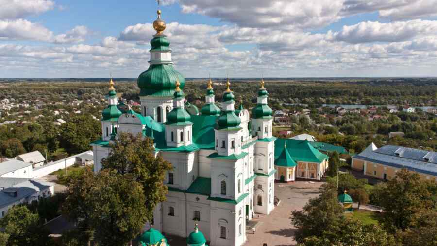 Warga Wilayah Chernihiv, Ukraina, Menolak untuk Dievakuasi