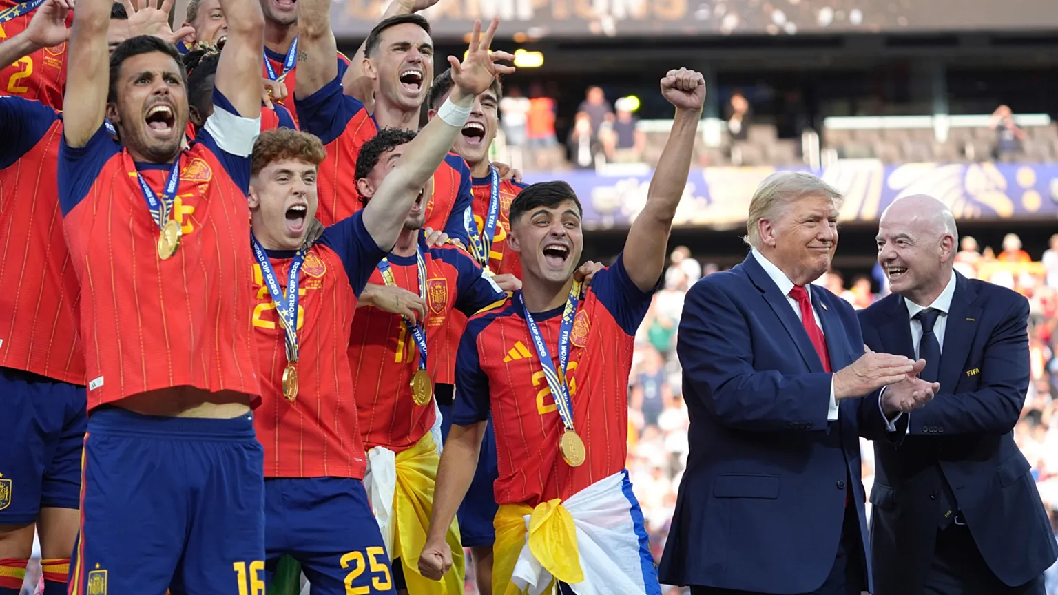 Trump Merusak Foto Timnas Spanyol yang Menjuarai Piala Dunia 2026