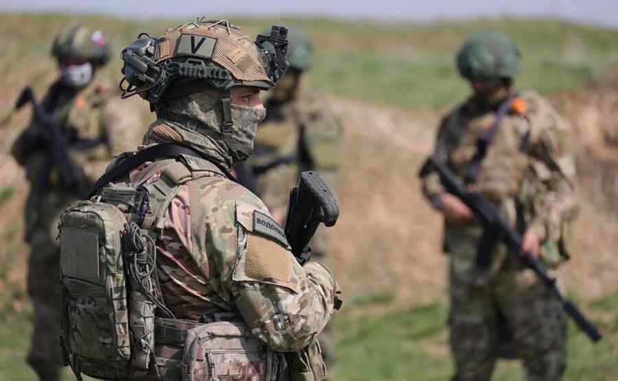 Tentara Rusia Membebaskan Desa Krasny Kut di DPR