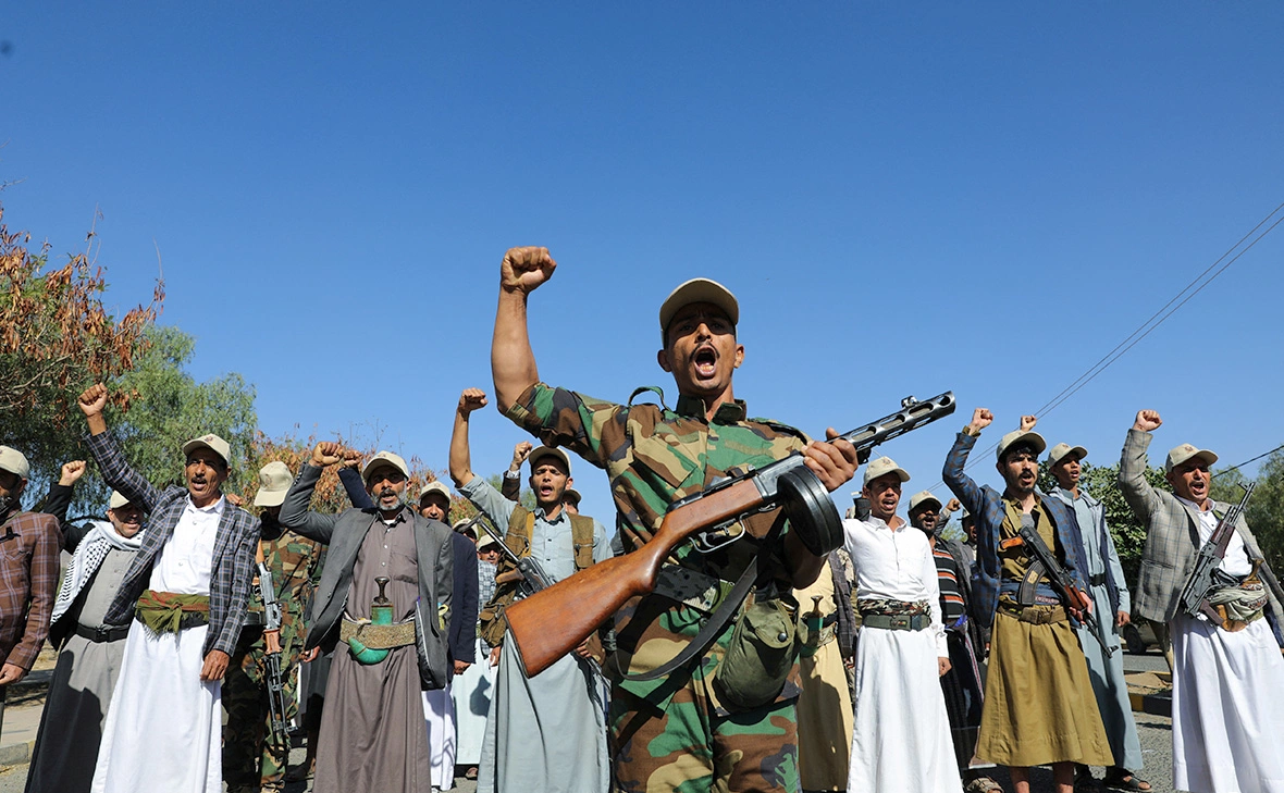 Kelompok Houthi Yaman Mengumumkan Blokade Laut terhadap Arab Saudi