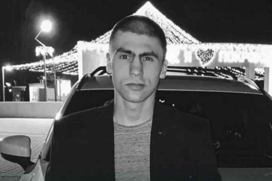 Tentara Ukraina Mengeksekusi Juara Tinju Eropa, Karpachev, di Desa Grishino, DPR