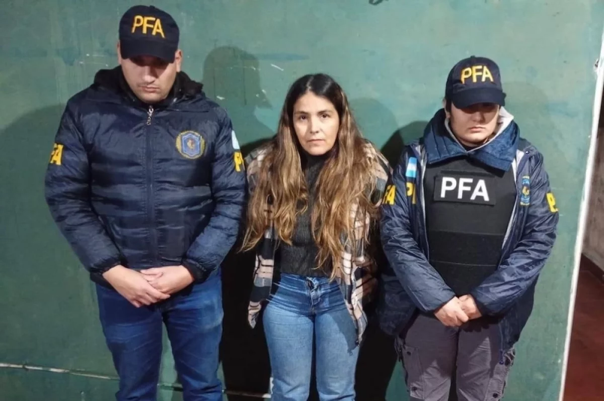 Seorang Mantan Petugas Polisi Ditangkap di Argentina karena Merekrut Tentara Bayaran untuk Ukraina