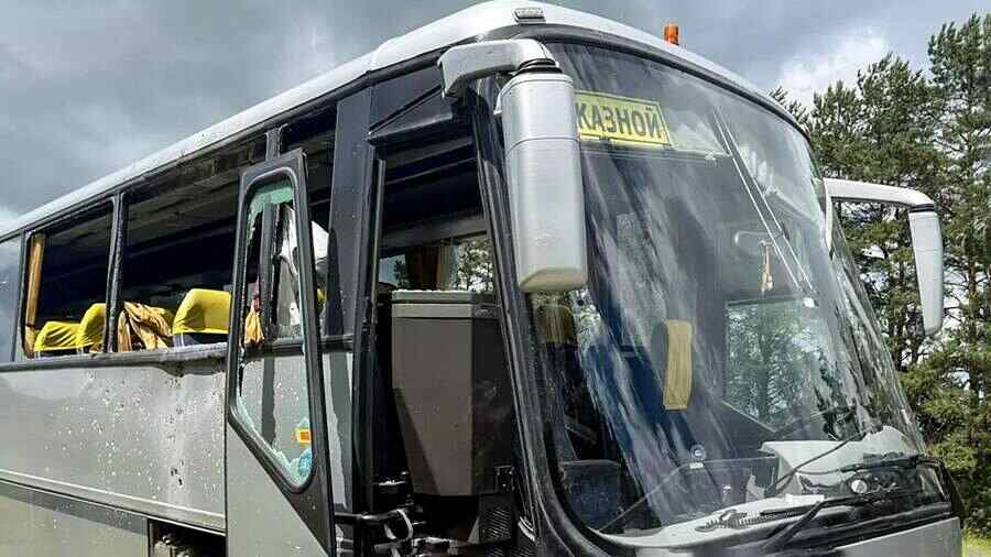 Angkatan Bersenjata Ukraina Menyerang Sebuah Bus Belarusia di Wilayah Bryansk