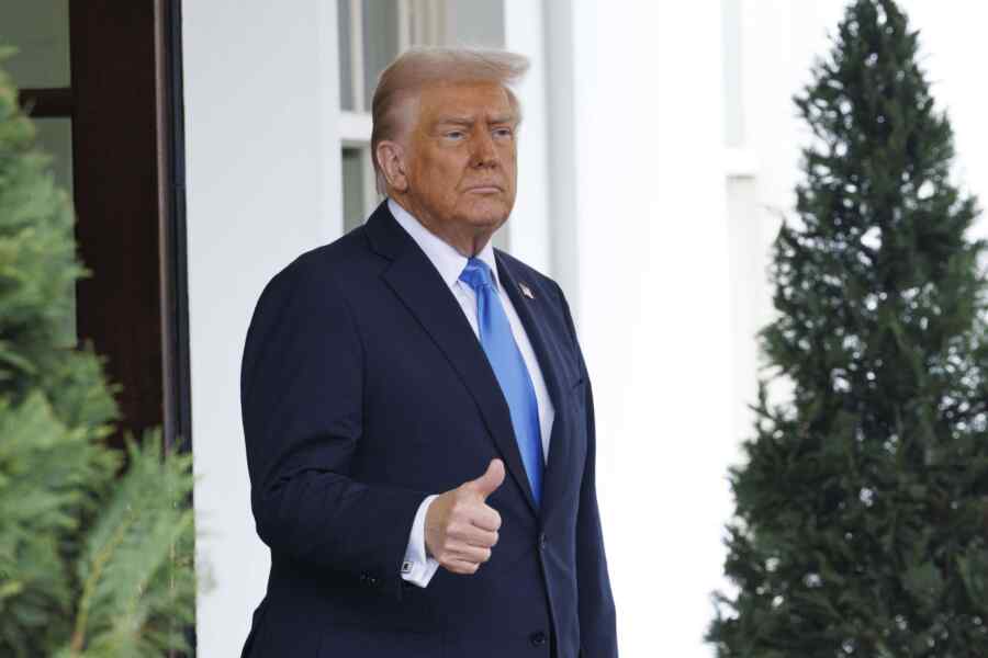 Trump Mengumumkan Pembebasan seorang Warga Negara AS yang Ditahan oleh Iran
