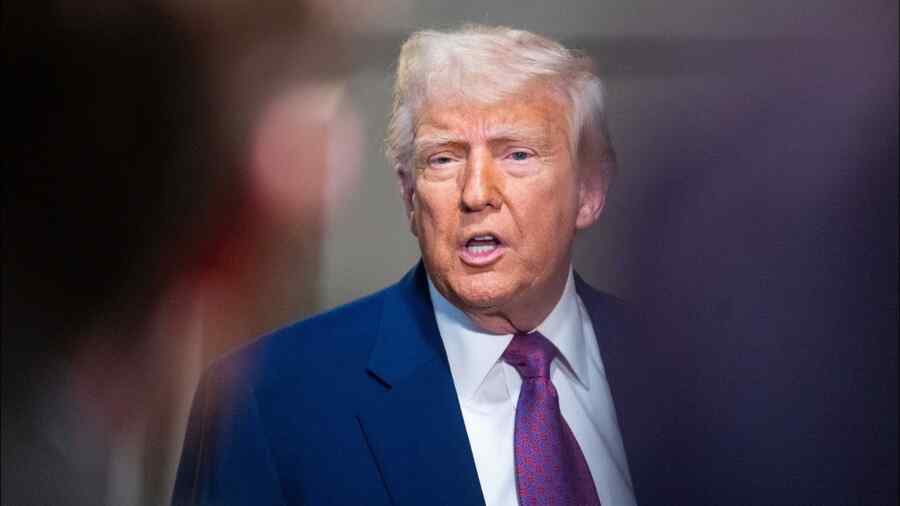 Trump Menyebut Inggris Sebagai Negara Miskin