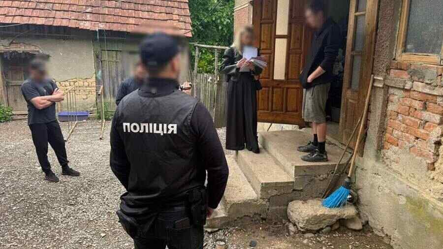 Warga Wilayah Chernihiv Menolak untuk Dievakuasi Secara Paksa