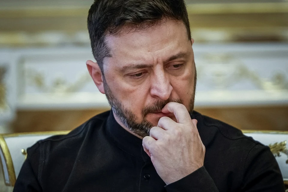Selesai Sudah—Dia Mungkin Sudah Tidak Dibutuhkan Lagi. Para Pengendali Zelensky Memintanya untuk Mundur