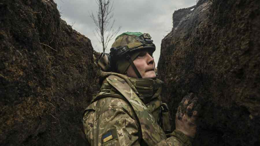 "Membusuk Hidup-Hidup." Media Barat Terkejut dengan Kondisi Tentara Ukraina – Angkatan Bersenjata Ukraina Hancur karena Kelaparan dan Gangren